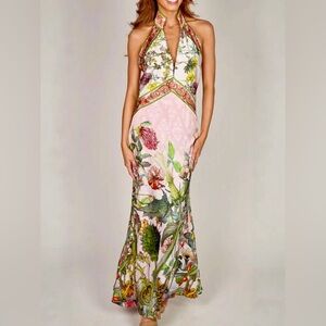 ❤️Hello Gorgeous! Printed Halter Neck Backless Maxi Dress